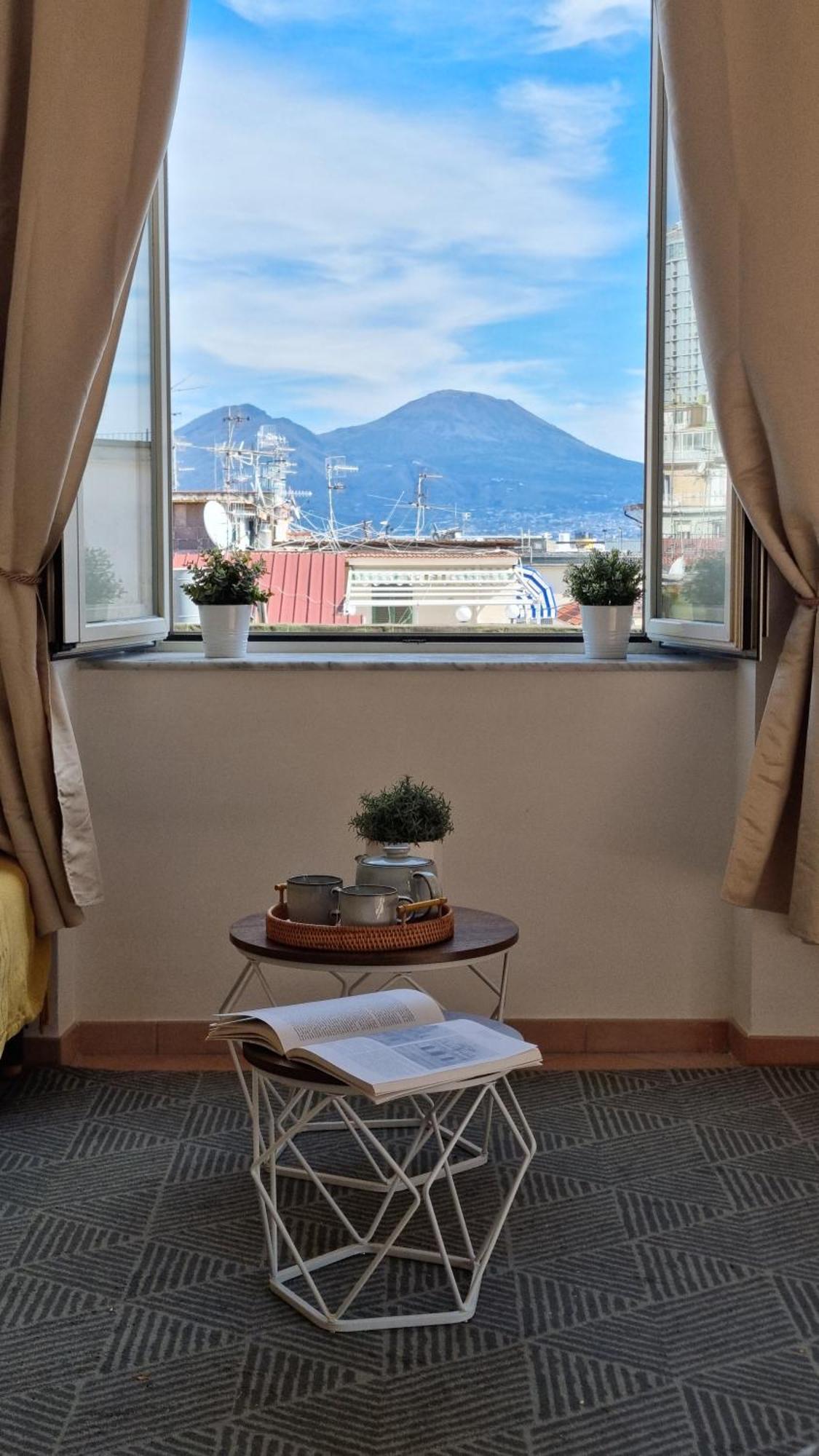 Vesuvio Apartment Nápoles Exterior foto